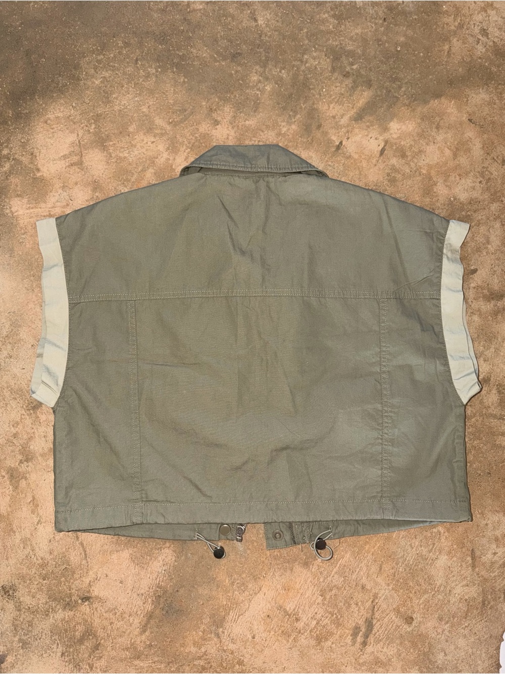 Forever 21 Oversized Utility Vest Olive Green Zip Pocket Crop Jacket Size S - Picture 2 of 8